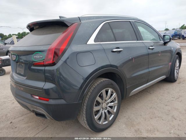 2020 CADILLAC XT4 1GYFZCR48LF068615 Photo 3