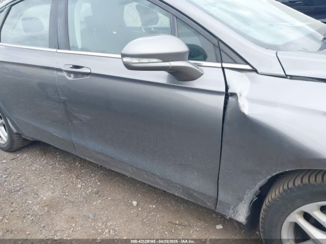 3FA6P0H79ER222573 Ford FUSION SE