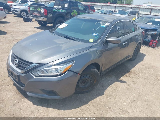 1N4AL3AP9JC245829 Nissan Altima 2.5 S