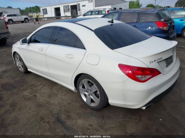 2016 MERCEDES-BENZ CLA 250 WDDSJ4EB4GN338592 Photo 2