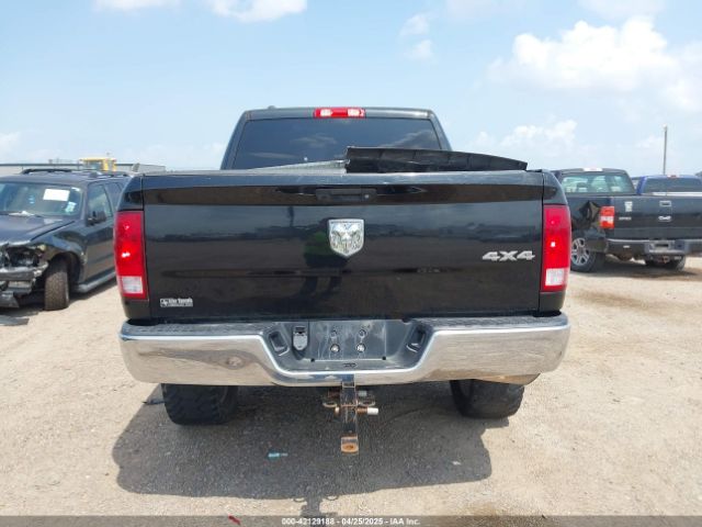 1C6RR7KT4JS147562 RAM 1500 Tradesman  4x4 5'7 Box