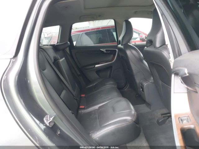 YV440MDUXH2000302 Volvo Xc60 T5 Inscription