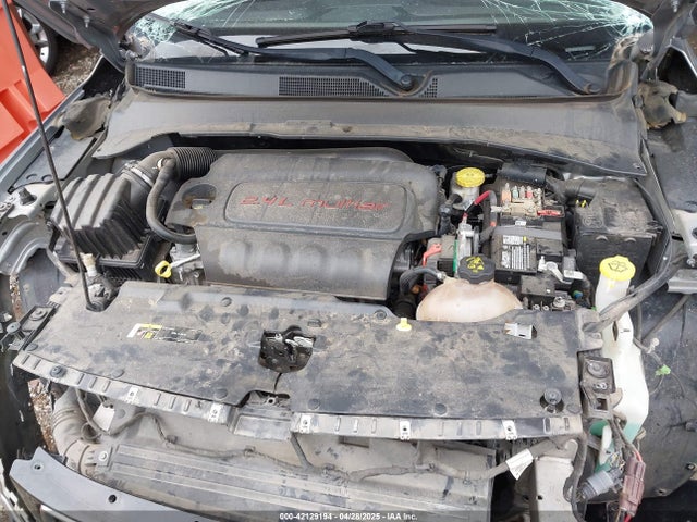 3C4NJCAB0JT133317 Jeep Compass
