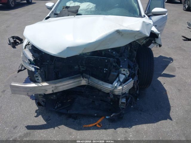 2016 CHRYSLER 200 1C3CCCAB8GN166600 Photo 5