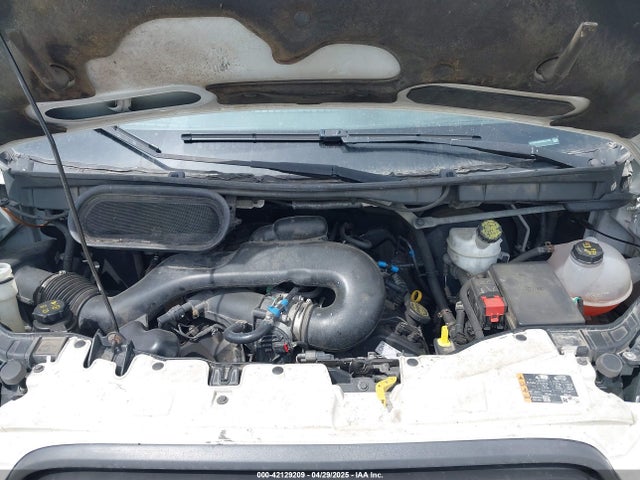 1FTBW3XM8HKB27922 Ford Transit-350