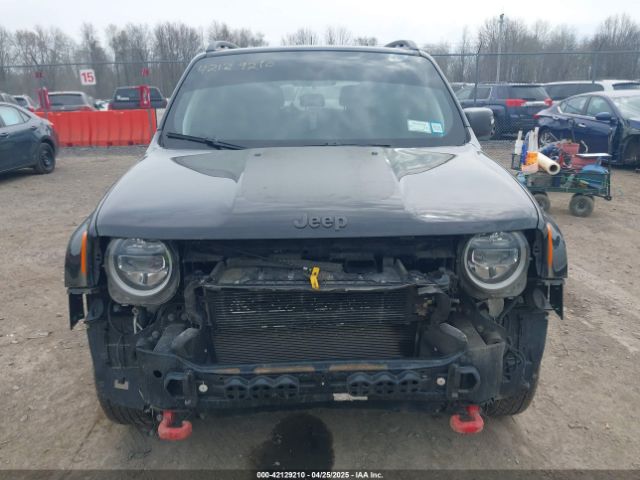 ZACNJBC14KPK76923 Jeep Renegade Trailhawk 4x4