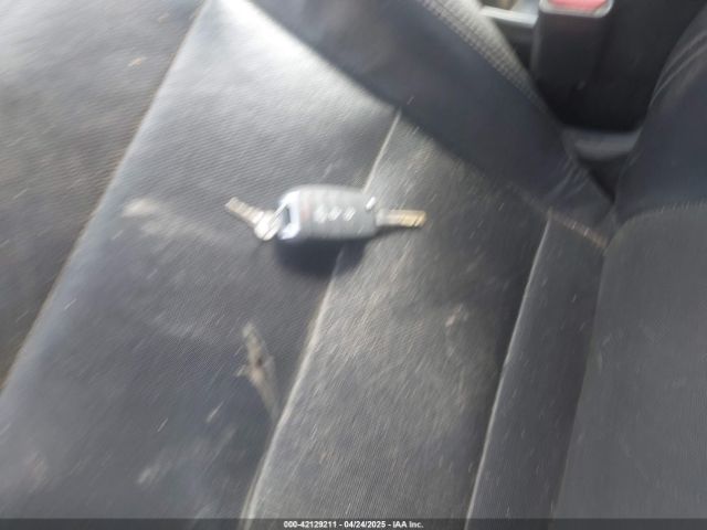 KNAFZ4A8XG5570545 KIA FORTE EX