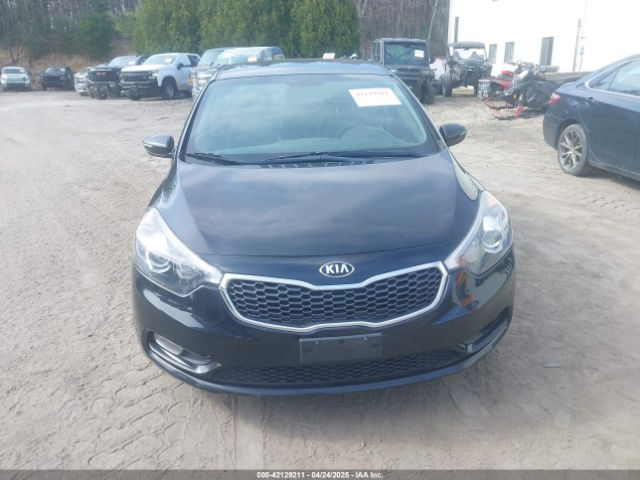 KNAFZ4A8XG5570545 KIA FORTE EX