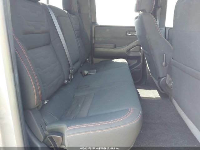 1N6ED1EKXNN695718 Nissan Frontier Pro-4x 4x4