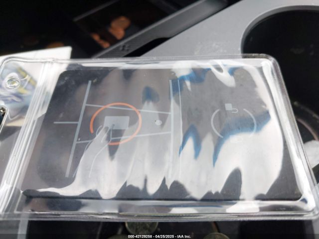 2023 TESLA MODEL Y 7SAYGDEF7PF663387 Photo 10
