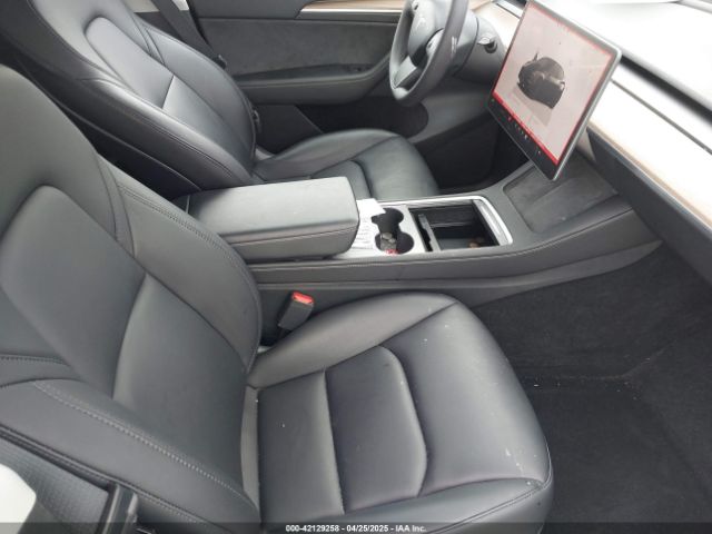 2023 TESLA MODEL Y 7SAYGDEF7PF663387 Photo 4