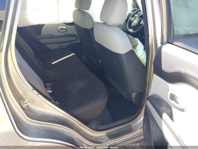 KIA Soul 2015 KNDJN2A24F7163588 Image 8
