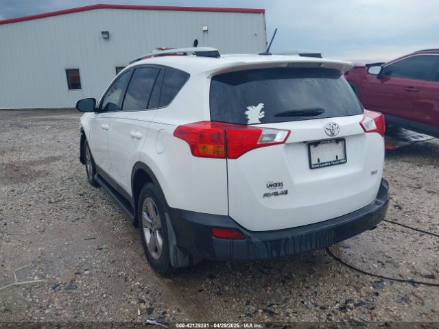 2T3WFREV7FW167008 Toyota Rav4 Xle