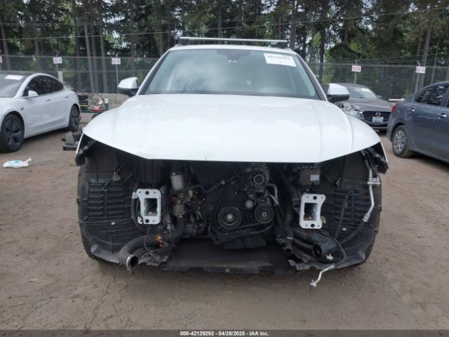 WA1BNAFY0K2093696 Audi Q5 45 Premium