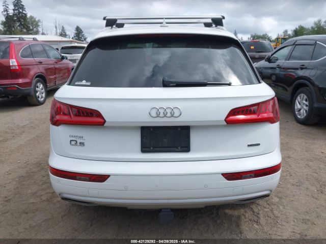 WA1BNAFY0K2093696 Audi Q5 45 Premium