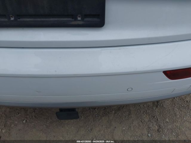 WA1BNAFY0K2093696 Audi Q5 45 Premium
