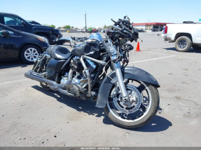 2013 HARLEY-DAVIDSON FLHX 1HD1KBM11DB629725