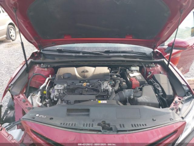 4T1B11HK6JU654136 Toyota CAMRY SE