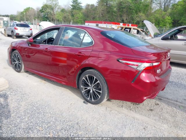 4T1B11HK6JU654136 Toyota CAMRY SE
