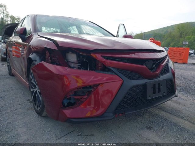 4T1B11HK6JU654136 Toyota CAMRY SE