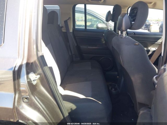 1C4NJPBB8FD329203 Jeep Patriot Sport