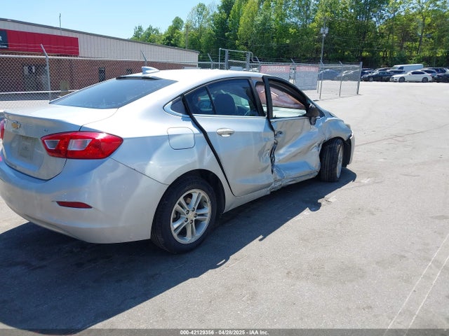 1G1BE5SM5H7233956 Chevrolet Cruze Lt Auto