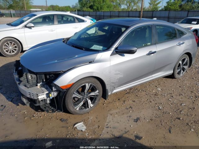 JHMFC1F93JX003978 Honda Civic Touring