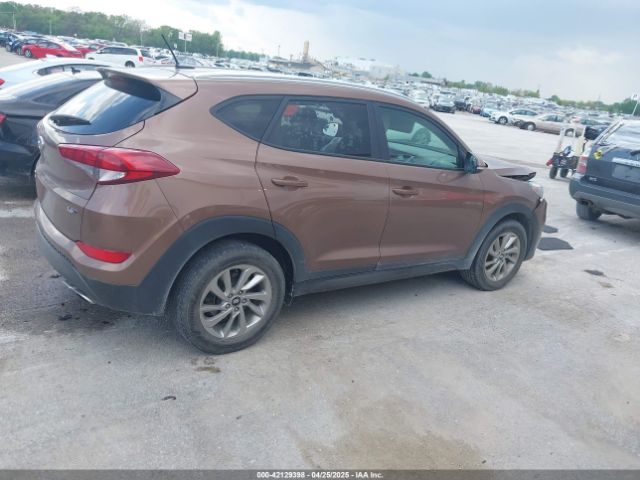 KM8J33A25GU034592 Hyundai Tucson