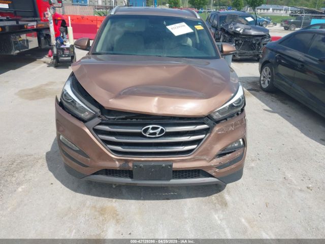 KM8J33A25GU034592 Hyundai Tucson