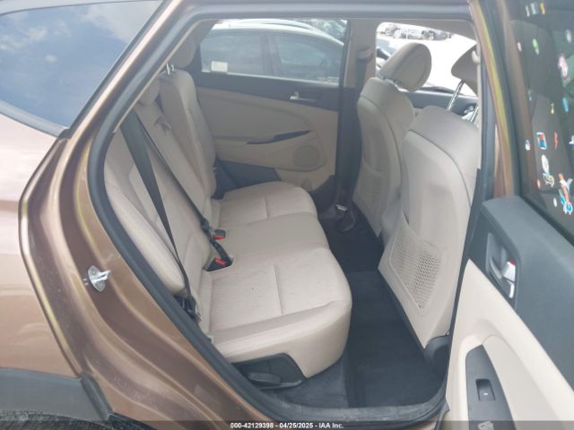 KM8J33A25GU034592 Hyundai Tucson