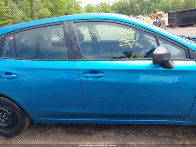 4S3GTAA69J3723926 Subaru Impreza 2.0i