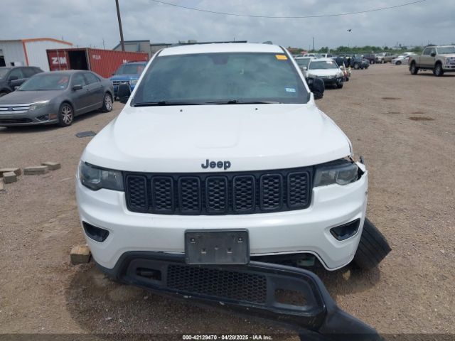 1C4RJFAG2JC382440 Jeep Grand Cherokee Upland 4x4