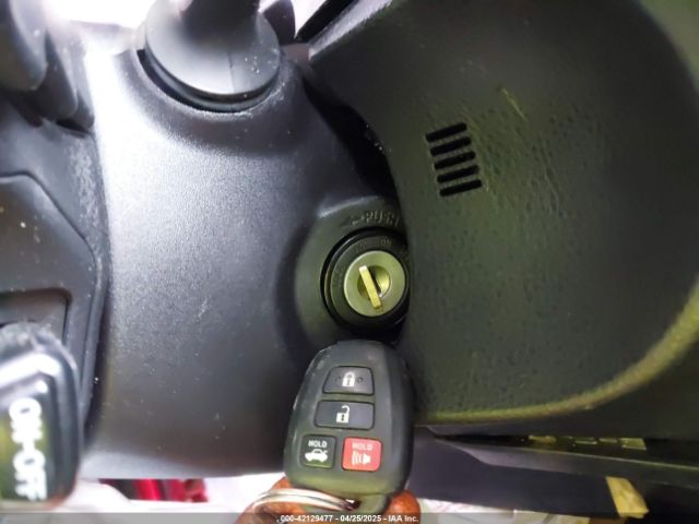 2T1BURHE2HC754343 Toyota COROLLA SE