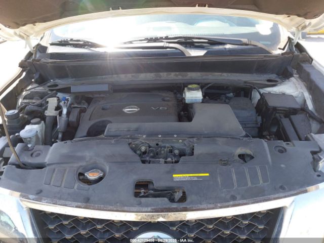 5N1AR2MN4FC642123 Nissan Pathfinder S