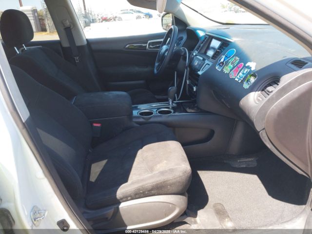 5N1AR2MN4FC642123 Nissan Pathfinder S