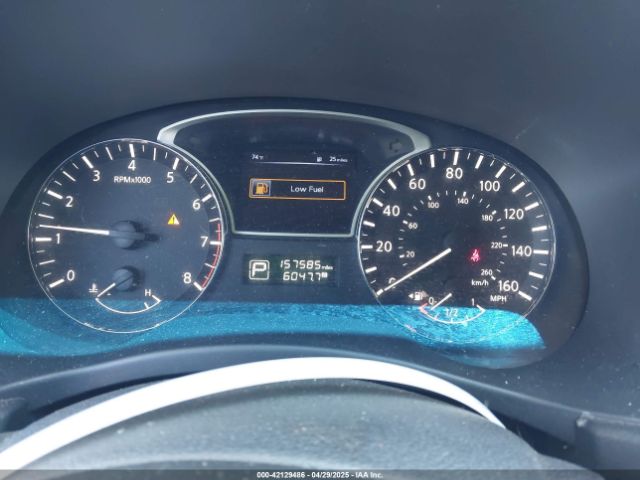 5N1AR2MN4FC642123 Nissan Pathfinder S