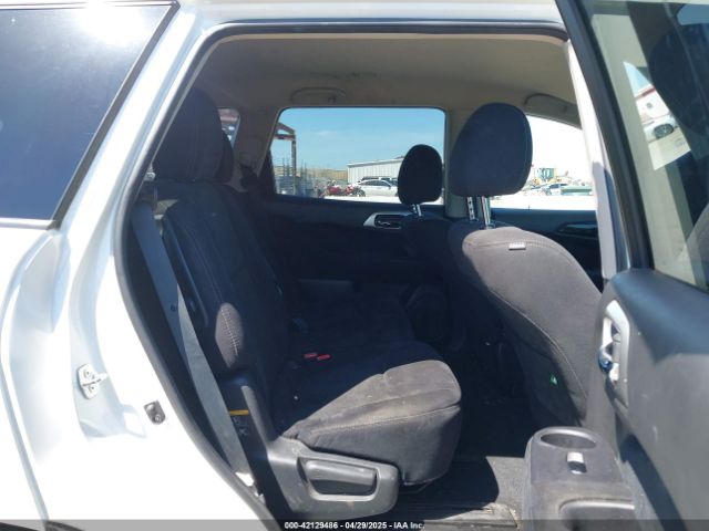 5N1AR2MN4FC642123 Nissan Pathfinder S