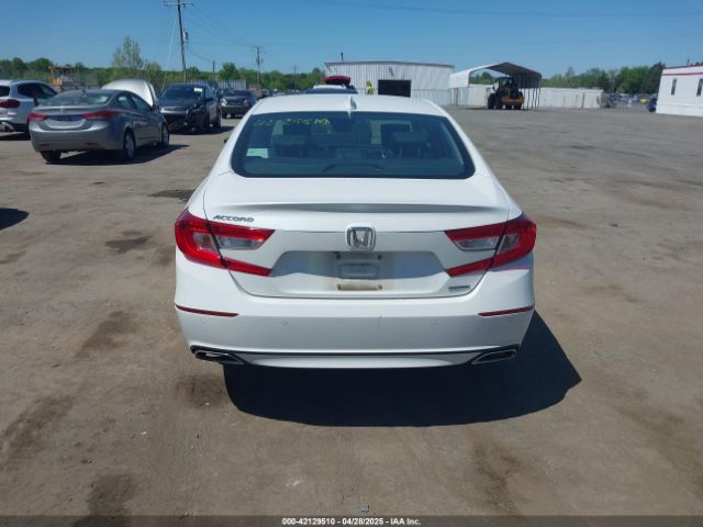 1HGCV1F96JA163405 Honda Accord Touring