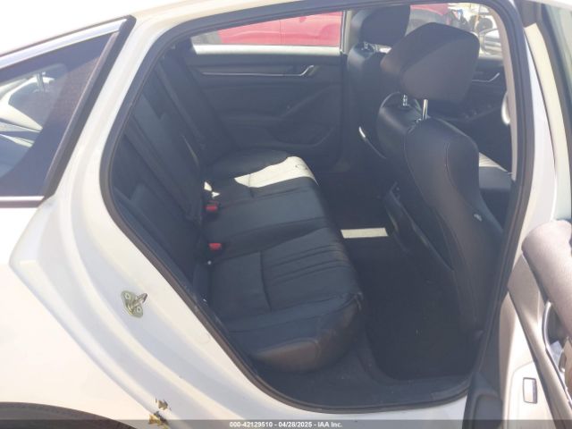 1HGCV1F96JA163405 Honda Accord Touring