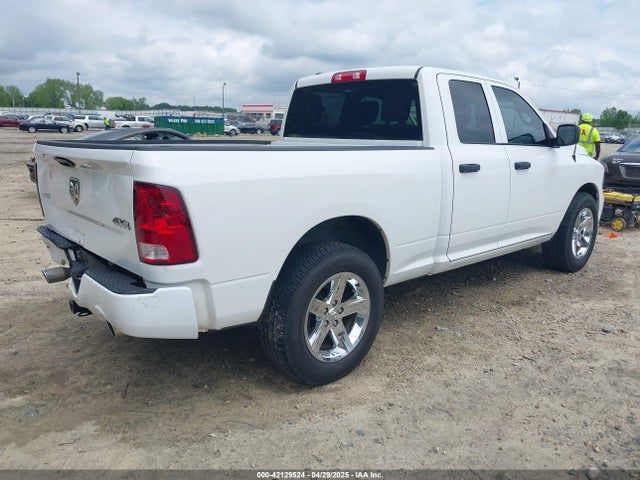 RAM 1500 Express  4x4 6'4 Box 2018 1C6RR7FT9JS184388 Image 4