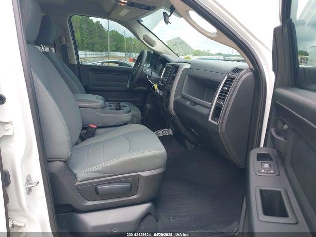 RAM 1500 Express  4x4 6'4 Box 2018 1C6RR7FT9JS184388 Image 5