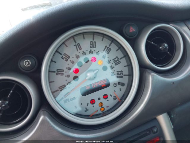 2003 MINI COOPER S WMWRE33443TD60271 Photo 6