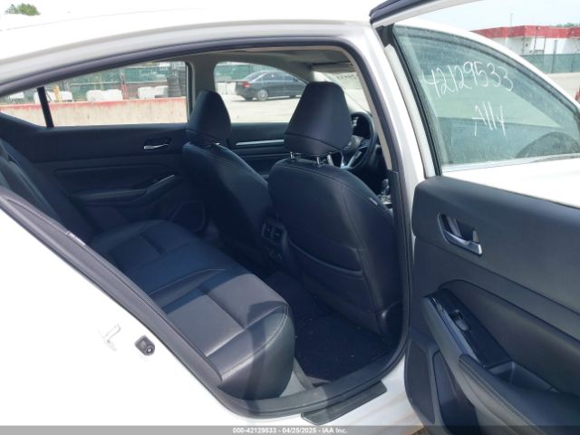 1N4BL4EV9PN363931 Nissan Altima Sl Fwd