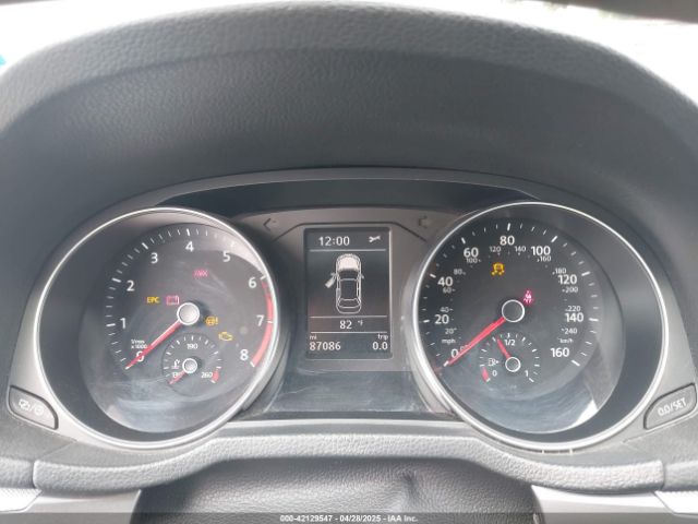 1VWAA7A30JC015825 Volkswagen Passat 2.0t R-line/2.0t S