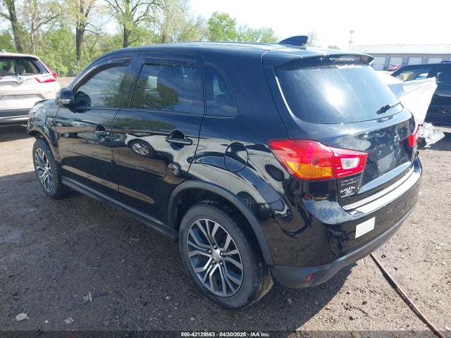 JA4AP3AU4HZ007103 Mitsubishi Outlander Sport 2.0 Es