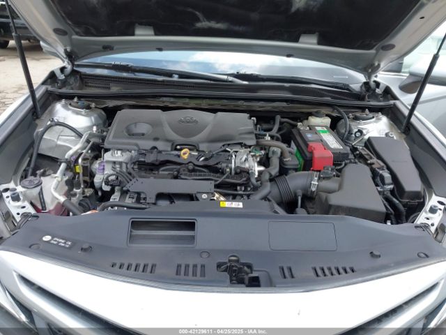 4T1B11HK5JU014158 Toyota CAMRY SE