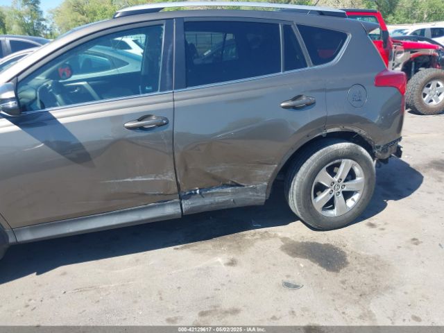 2T3RFREV3FW278815 Toyota Rav4 Xle