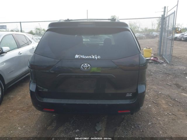 5TDDK3DC9FS103425 Toyota Sienna Xle 7 Passenger