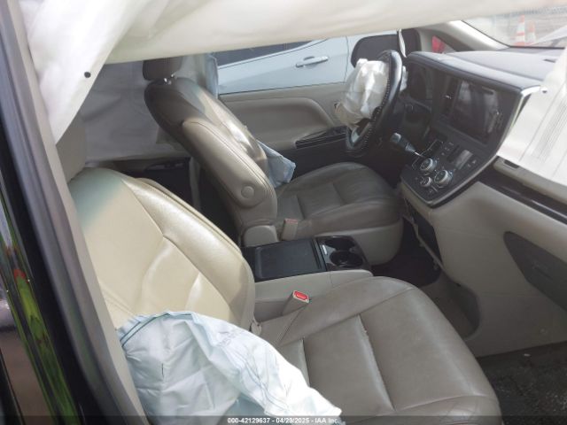 5TDDK3DC9FS103425 Toyota Sienna Xle 7 Passenger