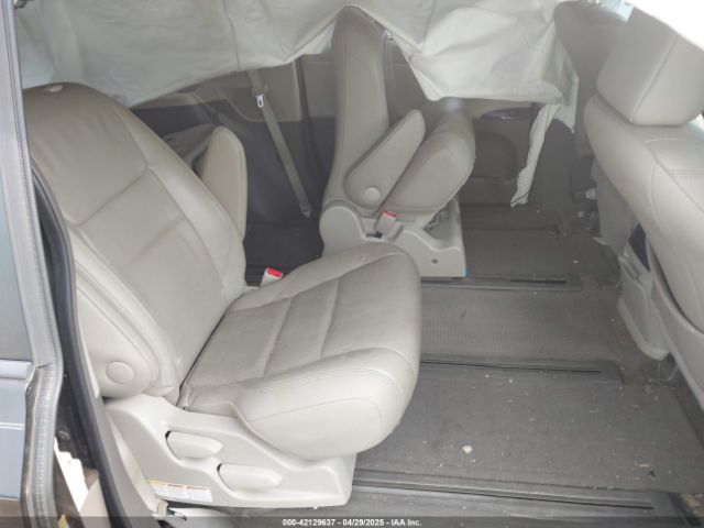 5TDDK3DC9FS103425 Toyota Sienna Xle 7 Passenger
